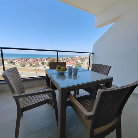 Caesar Blue Resort, Pool, Aquapark, Gym & Spa, Sea View, Cyprus Apartment Gastria