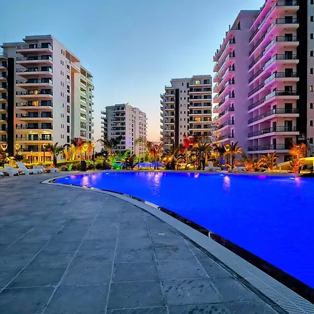 Caesar Blue Resort, Pool, Aquapark, Gym & Spa, Sea View, Cyprus Διαμέρισμα